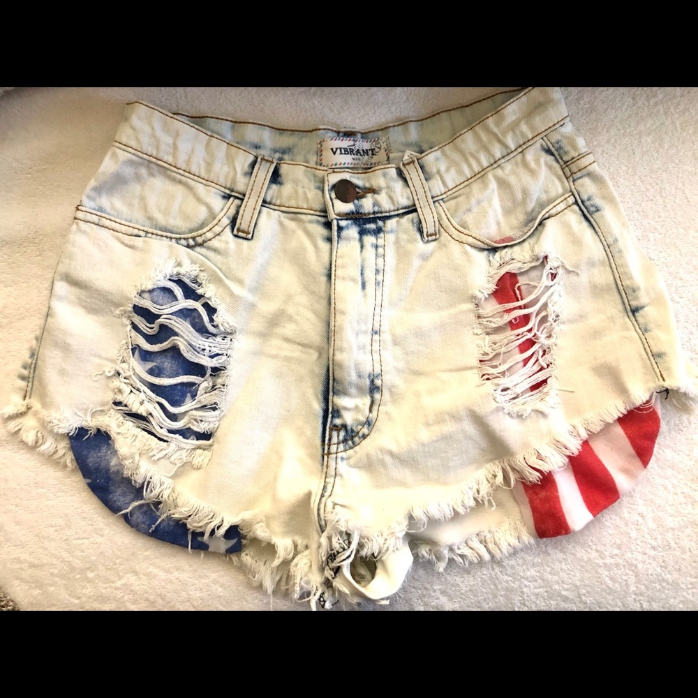 American flag pocket jean shorts